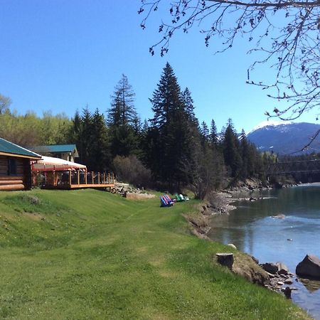 Tete Jaune Lodge Dış mekan fotoğraf